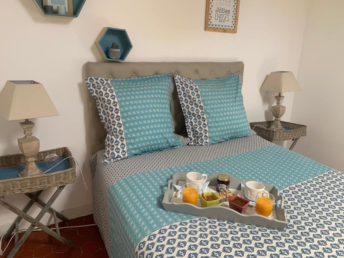 Un Soir Sous Les Etoiles Bed & Breakfast Châteauneuf-de-Gadagne Dış mekan fotoğraf